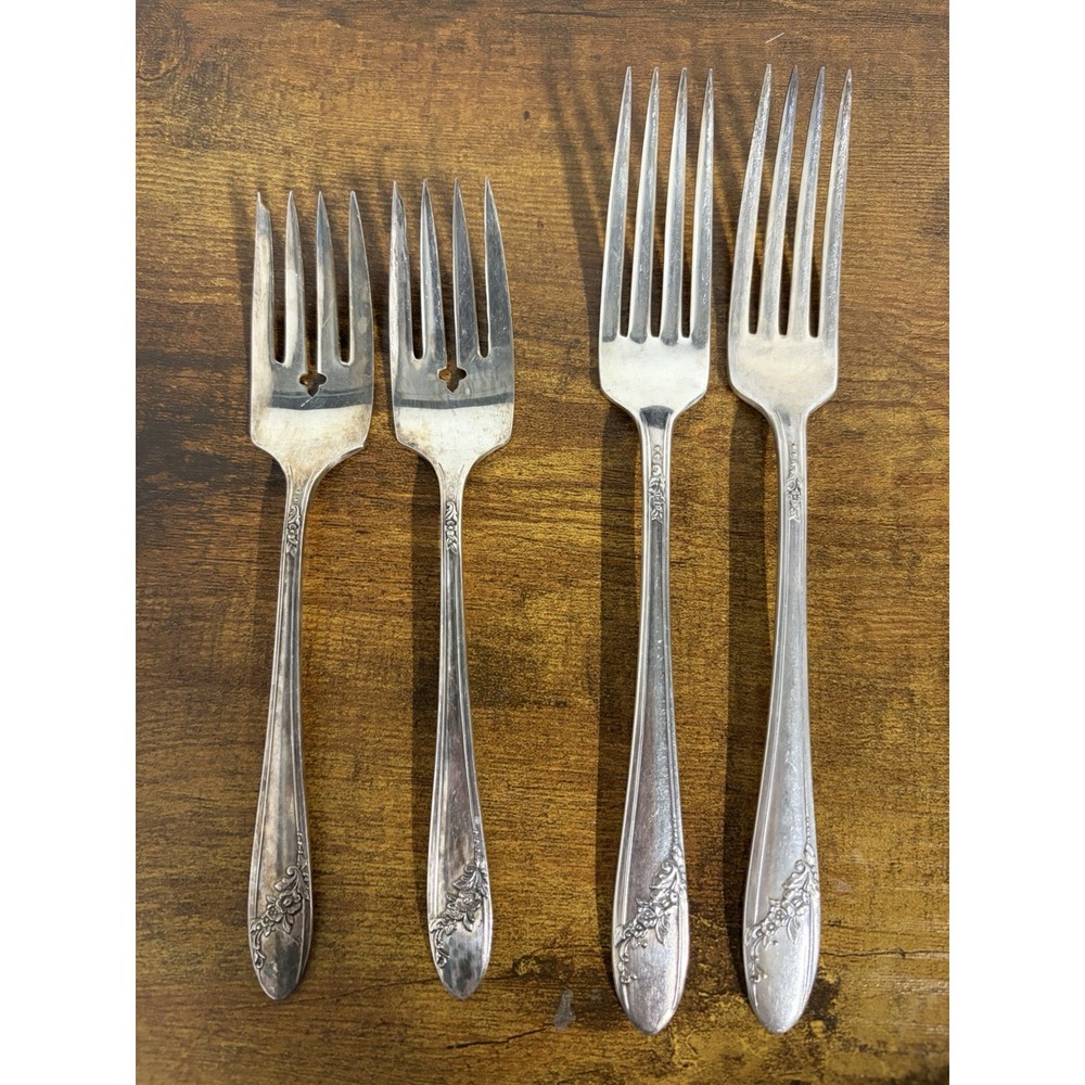 Oneida Community Tudor Plate Silver-Plated Forks Set of 4 Ornate Floral Pattern